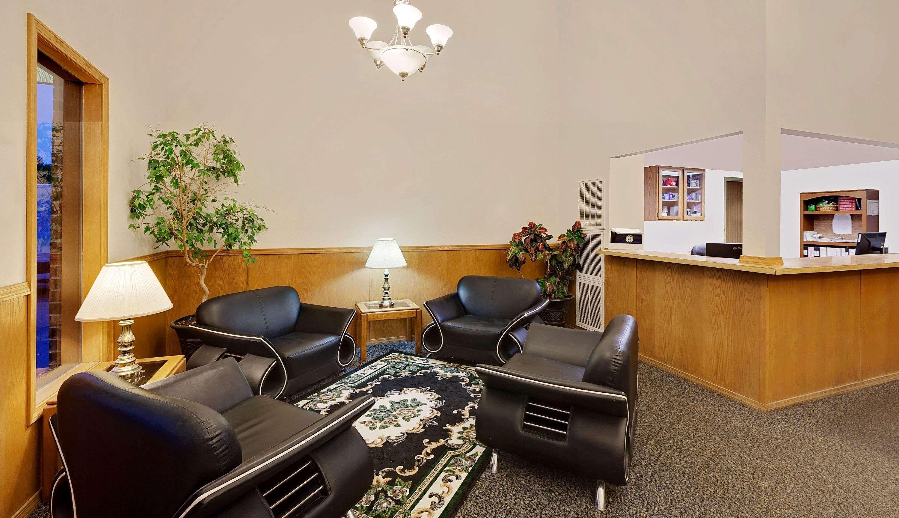 Super 8 By Wyndham Fayetteville Extérieur photo